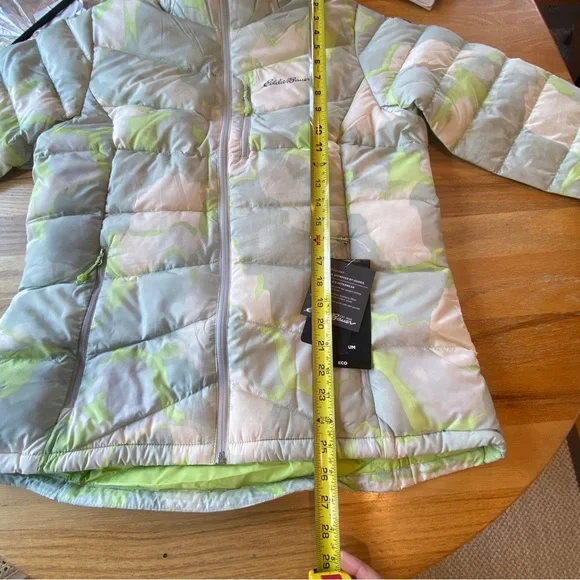 Eddie Bauer First Ascent Downlight 800 fill jacket -Large